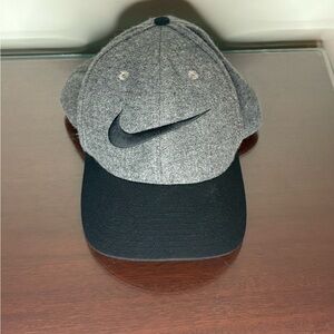 Nike Wool Blend Gray and Black Cap